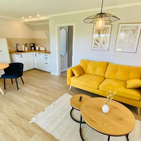 Sol Im Idyllischen Apartament